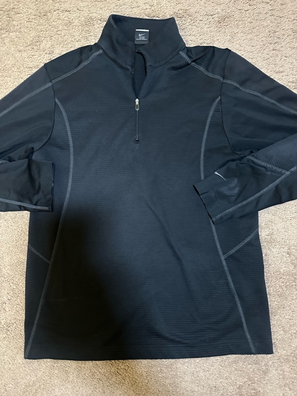 Nike Therma Men’s Golf Size Large Black 1/4 Zip Long Sleeve Pullover
